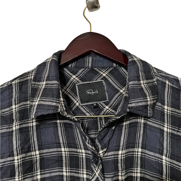 ✨ Rails Flannel Plaid Button Down Shirt Top - Picture 5 of 5